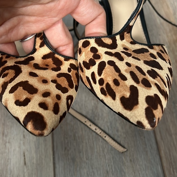 ANTONIO MELANI 'Molone' Women's Slingback Heels Cheetah T-Strap Pointed Toe Sz 7 - Picture 7 of 16